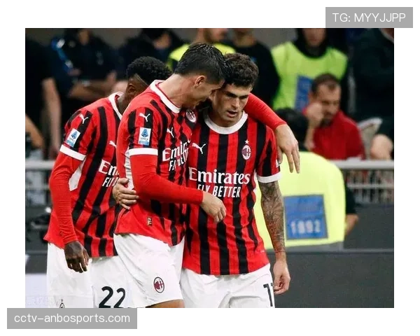 莱切1-3不敌AC米兰，赛后报告指出主队两条线距离过大导致崩盘